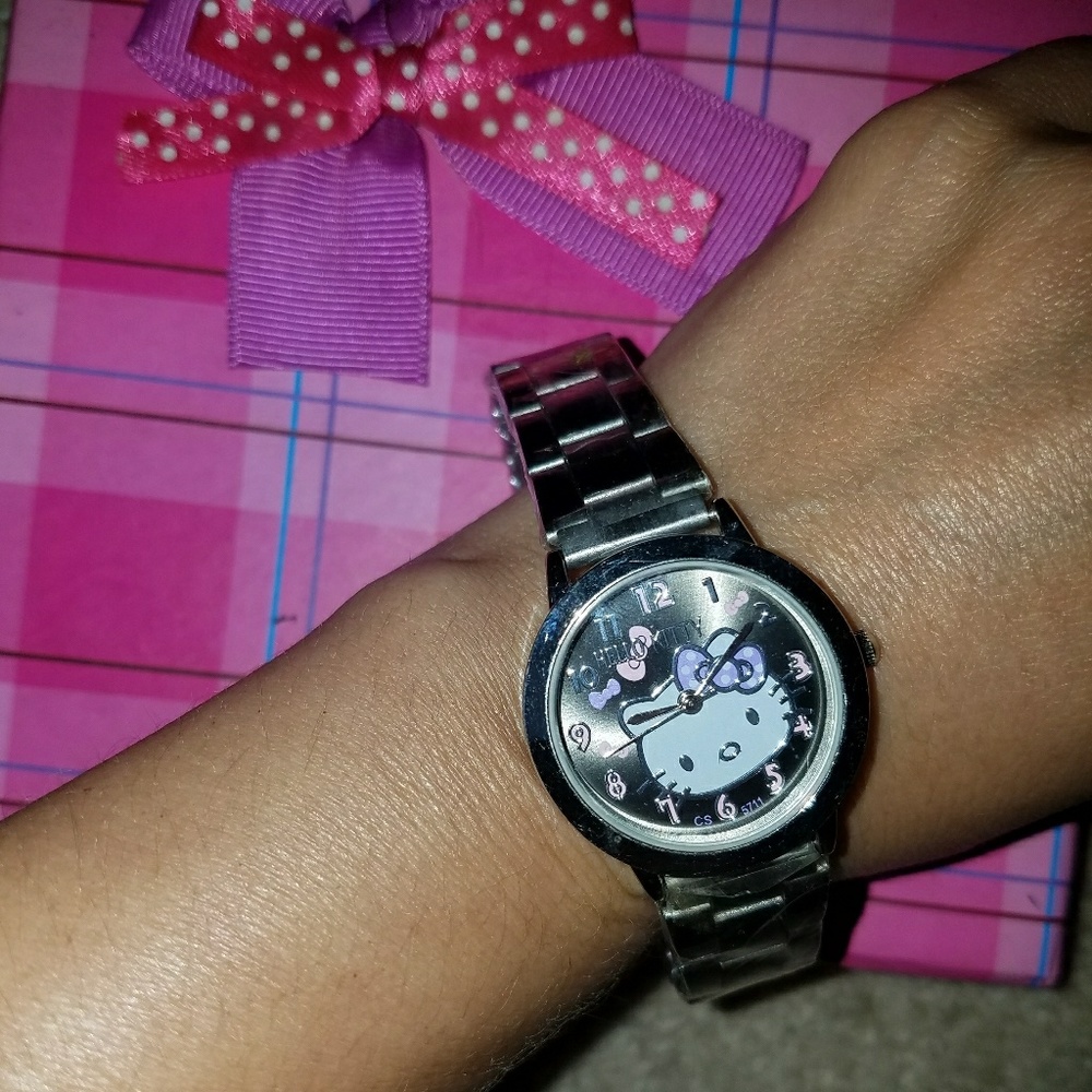Hello kitty bundle.๐ - Picture 5 of 5